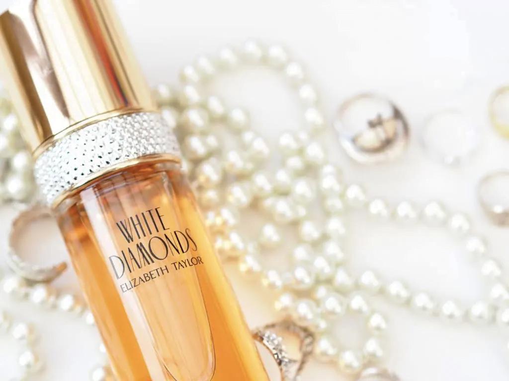 White Diamonds Elizabeth Taylor