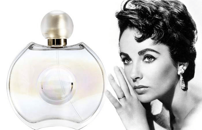 Forever Elizabeth Perfume gây ấn tượng với bốn tầng hương hoa nồng nàn