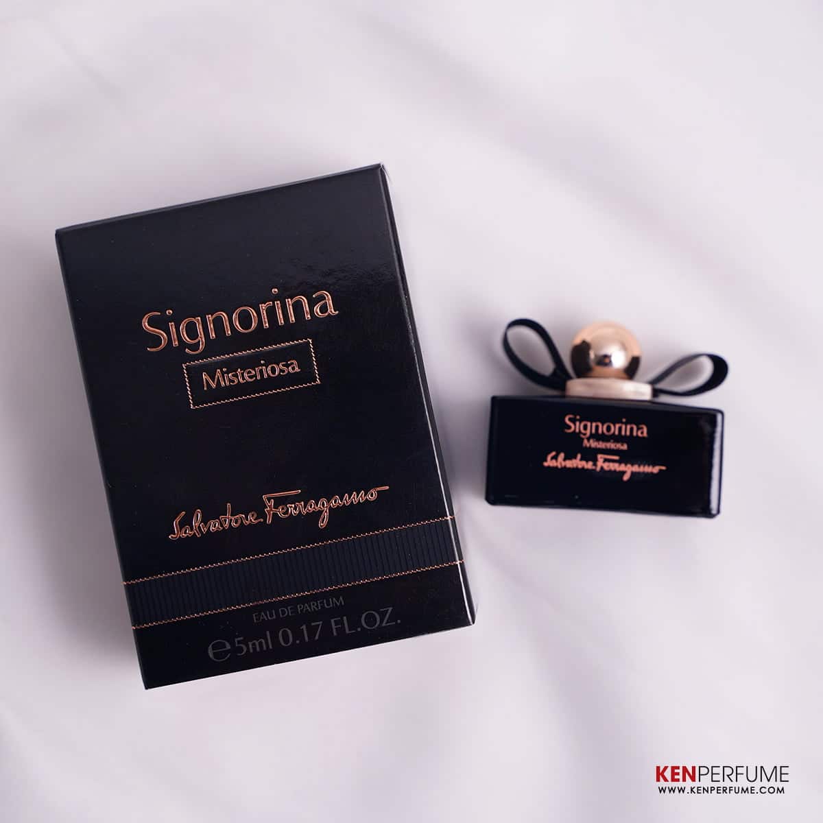 SALVATORE FERRAGAMO - Signorina Misteriosa EDP 5ml Mini ( đen)