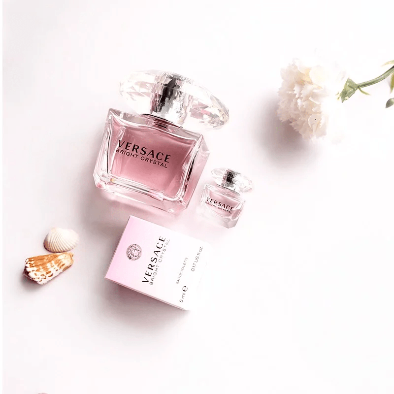 Dòng nước hoa Versace Bright Crystal