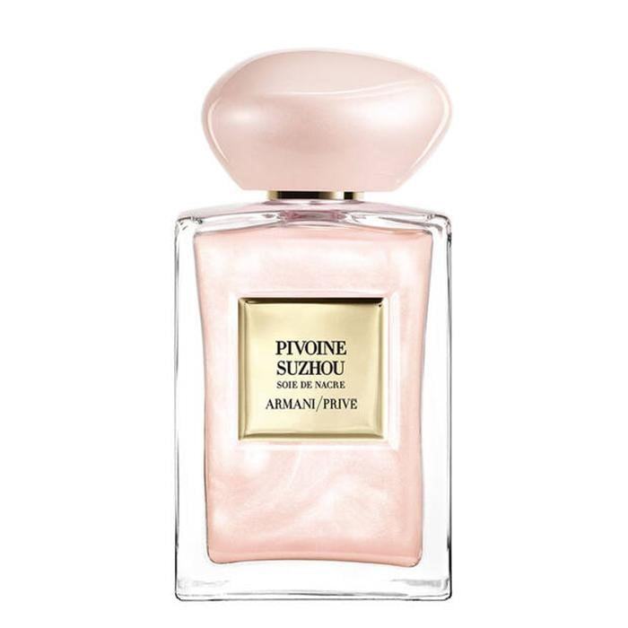 Prive Pivoine Suzhou tạo cho người dùng vẻ ngoài nữ tính và thanh lịch