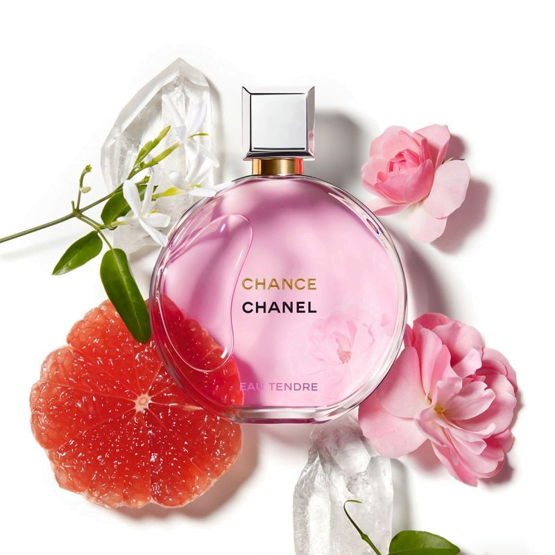 Mẫu nước hoa tươi mới với hương thơm mùa xuân từ Chanel