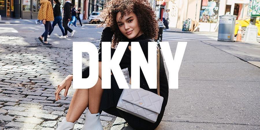 DKNY là thương hiệu vô cùng nổi bật của Mỹ